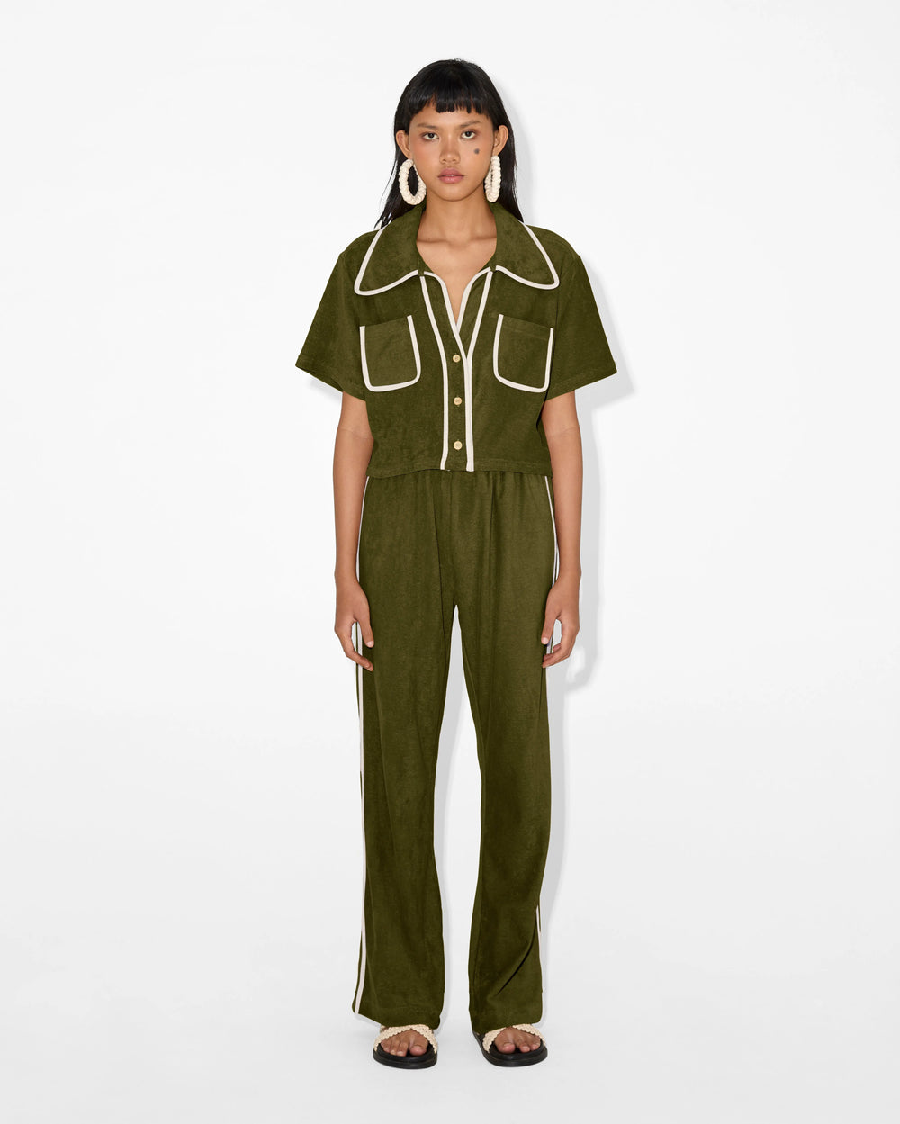 KHAKI