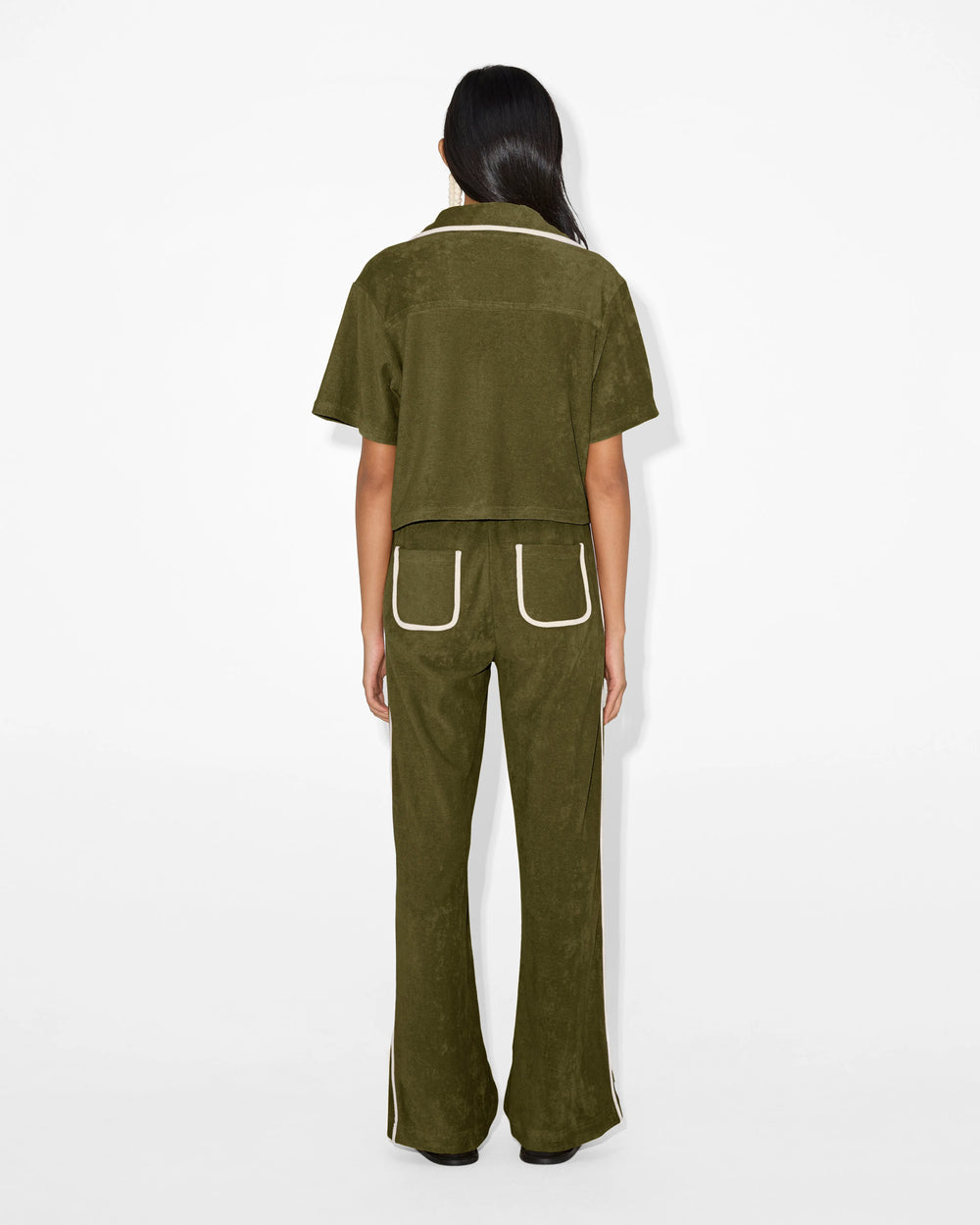 KHAKI