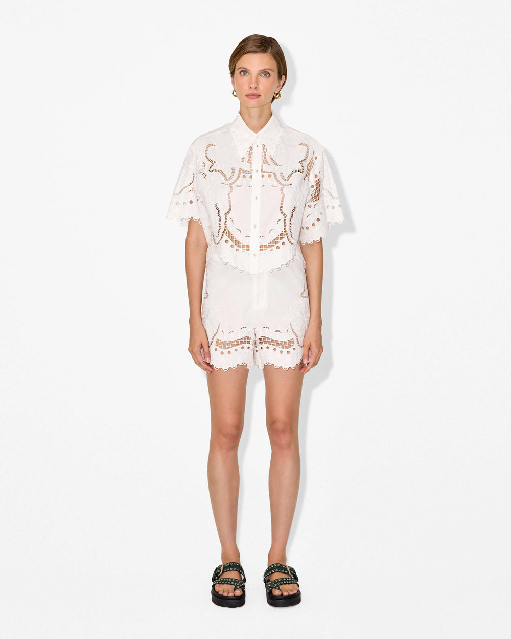 OFF WHITE