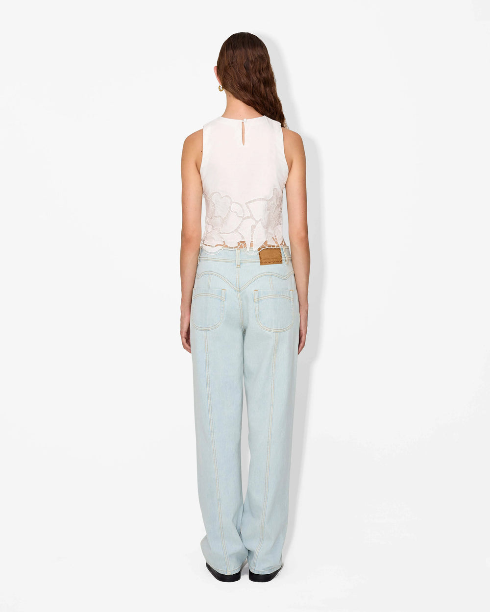 OFF WHITE