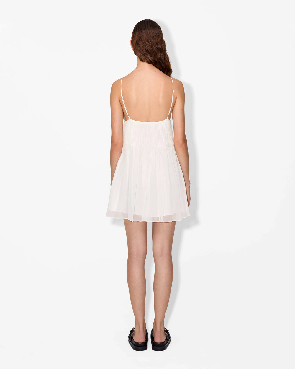 OFF WHITE