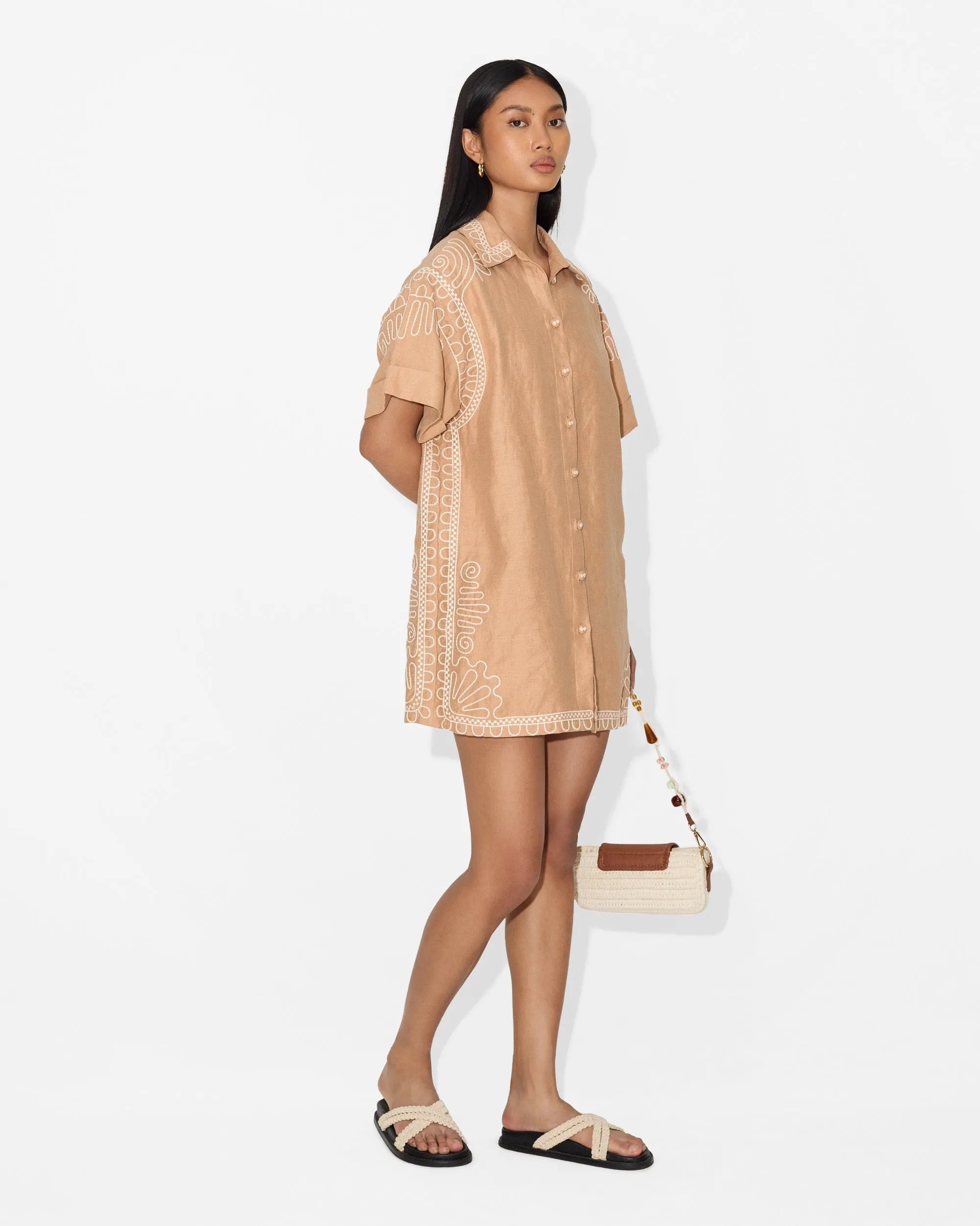 ALMOND