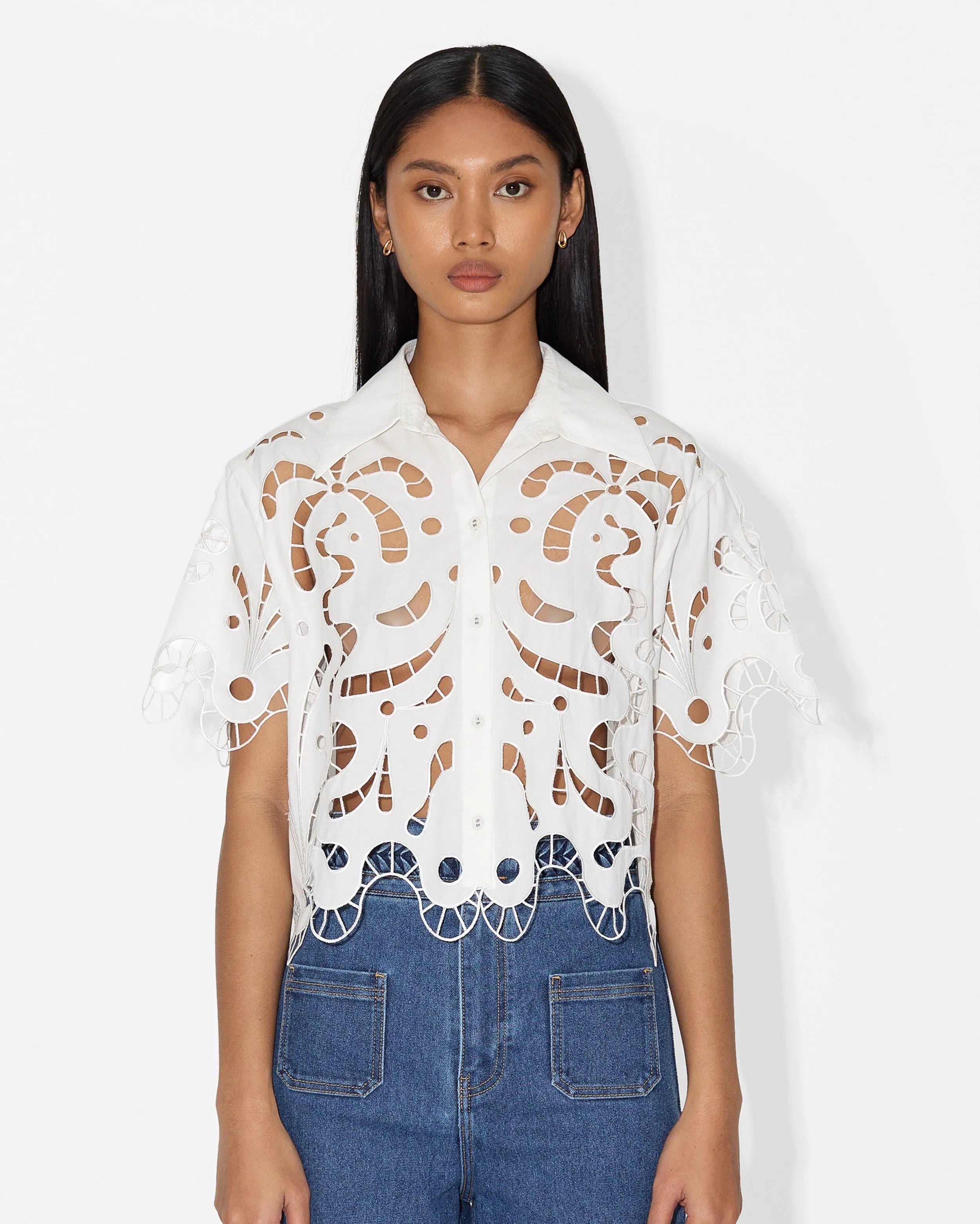 OFF WHITE