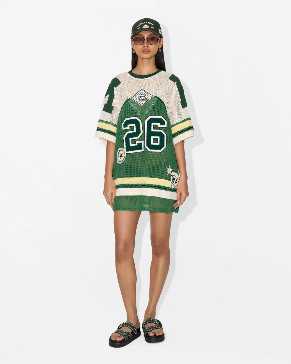 DARK GREEN