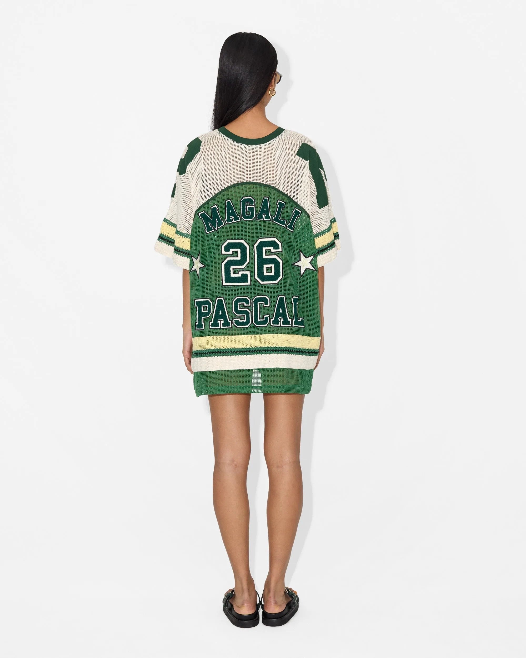 DARK GREEN
